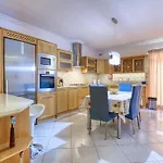 Charming 3br With Breathtaking Sea Views By 360 Estates Apartamento