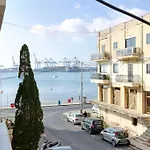 Charming 3br With Breathtaking Sea Views By 360 Estates