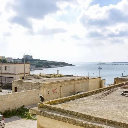 Charming 3br With Breathtaking Sea Views By 360 Estates *