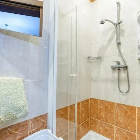 Charming 3br With Breathtaking Sea Views By 360 Estates