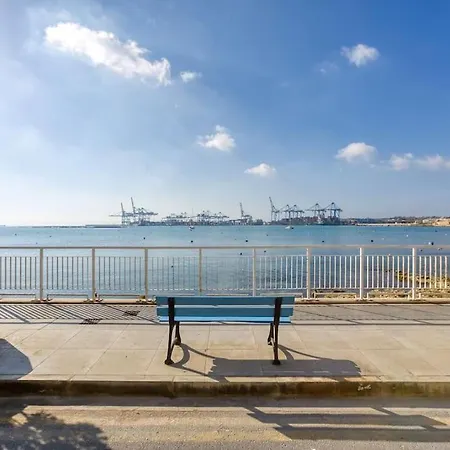 Charming 3br With Breathtaking Sea Views By 360 Estates Lejlighed *