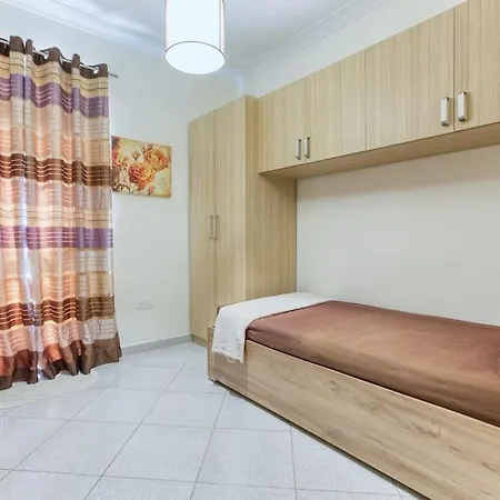 Lejlighed Charming 3br With Breathtaking Sea Views By 360 Estates *