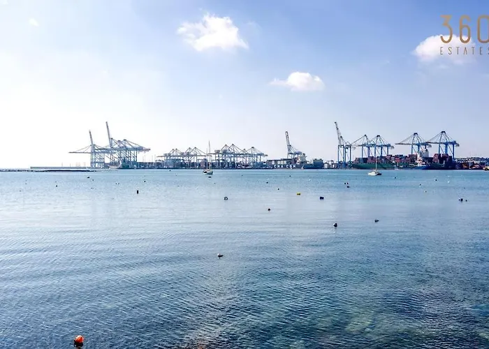 Charming 3br With Breathtaking Sea Views By 360 Estates Apartment *