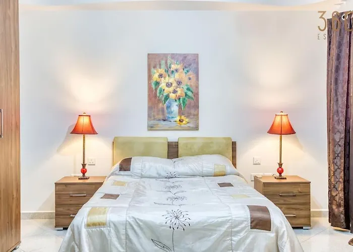 Charming 3br With Breathtaking Sea Views By 360 Estates *